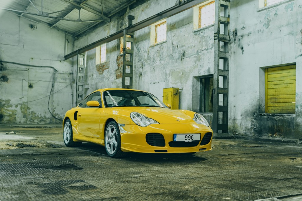 Porsche 911 Turbo (996) – kuo jis toks ypatingas?