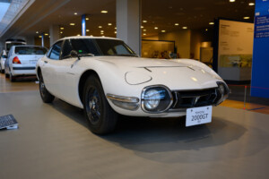 Toyota 2000GT